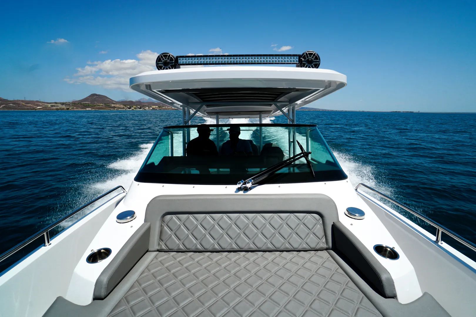Axopar 37’ Private Charter in La Paz (Espíritu Santo Island) 4