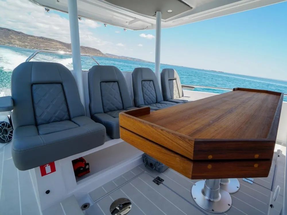 Axopar 37’ Private Charter in La Paz (Espíritu Santo Island) 3
