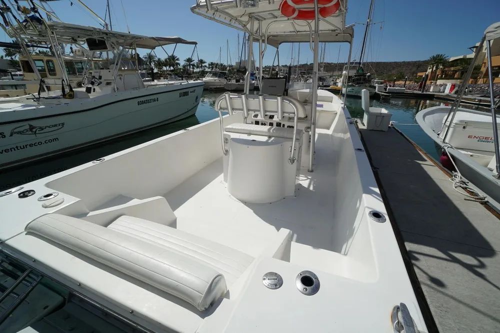 Lancha privada en La Paz – La Pistasha Angler 26’ 2
