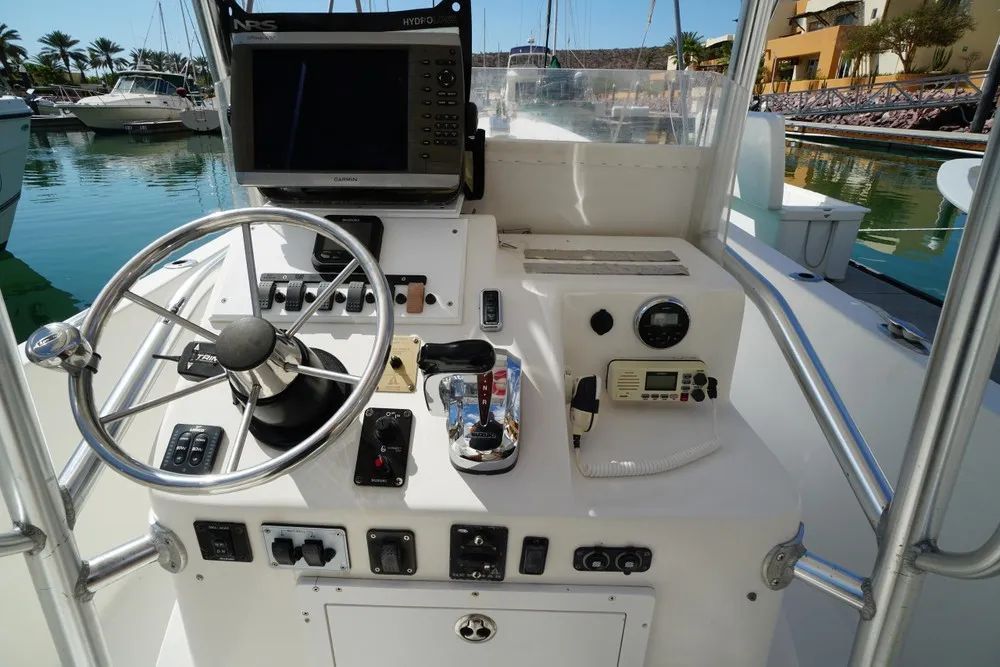 Lancha privada en La Paz – La Pistasha Angler 26’ 3