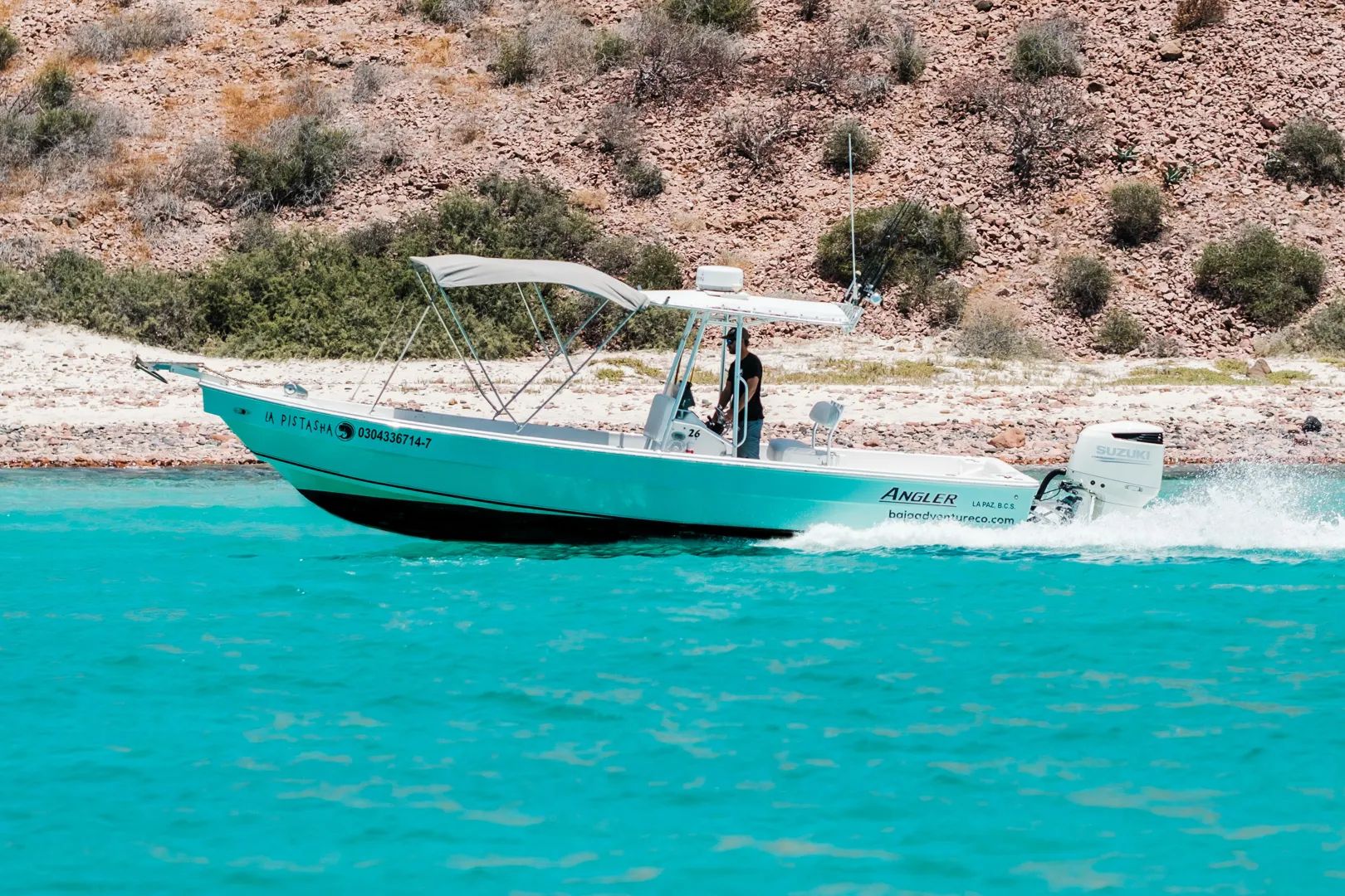 Lancha privada en La Paz – La Pistasha Angler 26’ 5