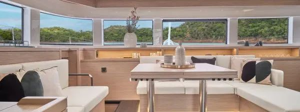 Catamarán Lagoon 55’ en La Paz 6