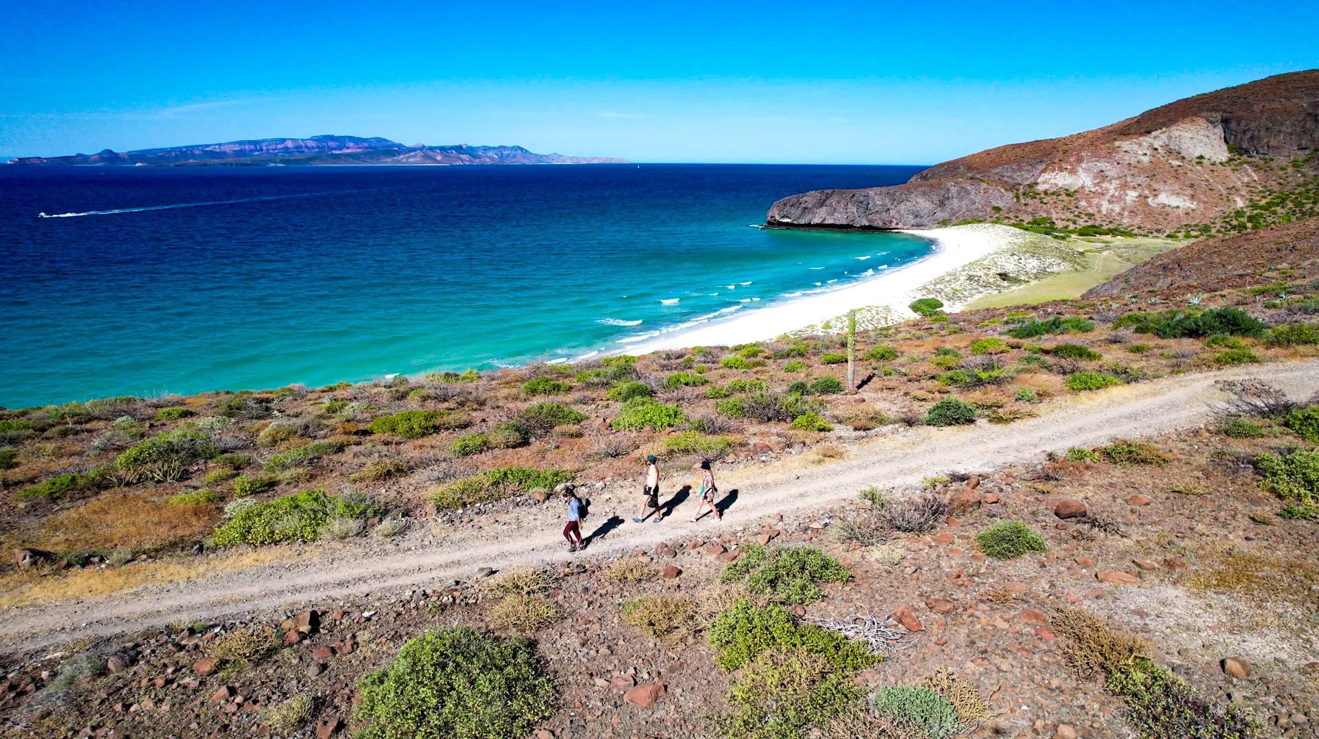 Hike in Balandra: Discover the Secret Beaches of Paradise 1